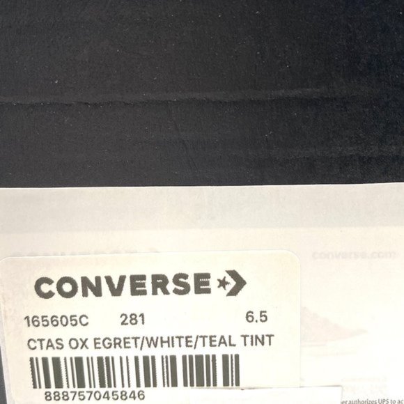 💖MEGA SALE💖Converse CTAS White Patent Leather Casual Shoes Women's 7.5 165605C - Picture 2 of 10